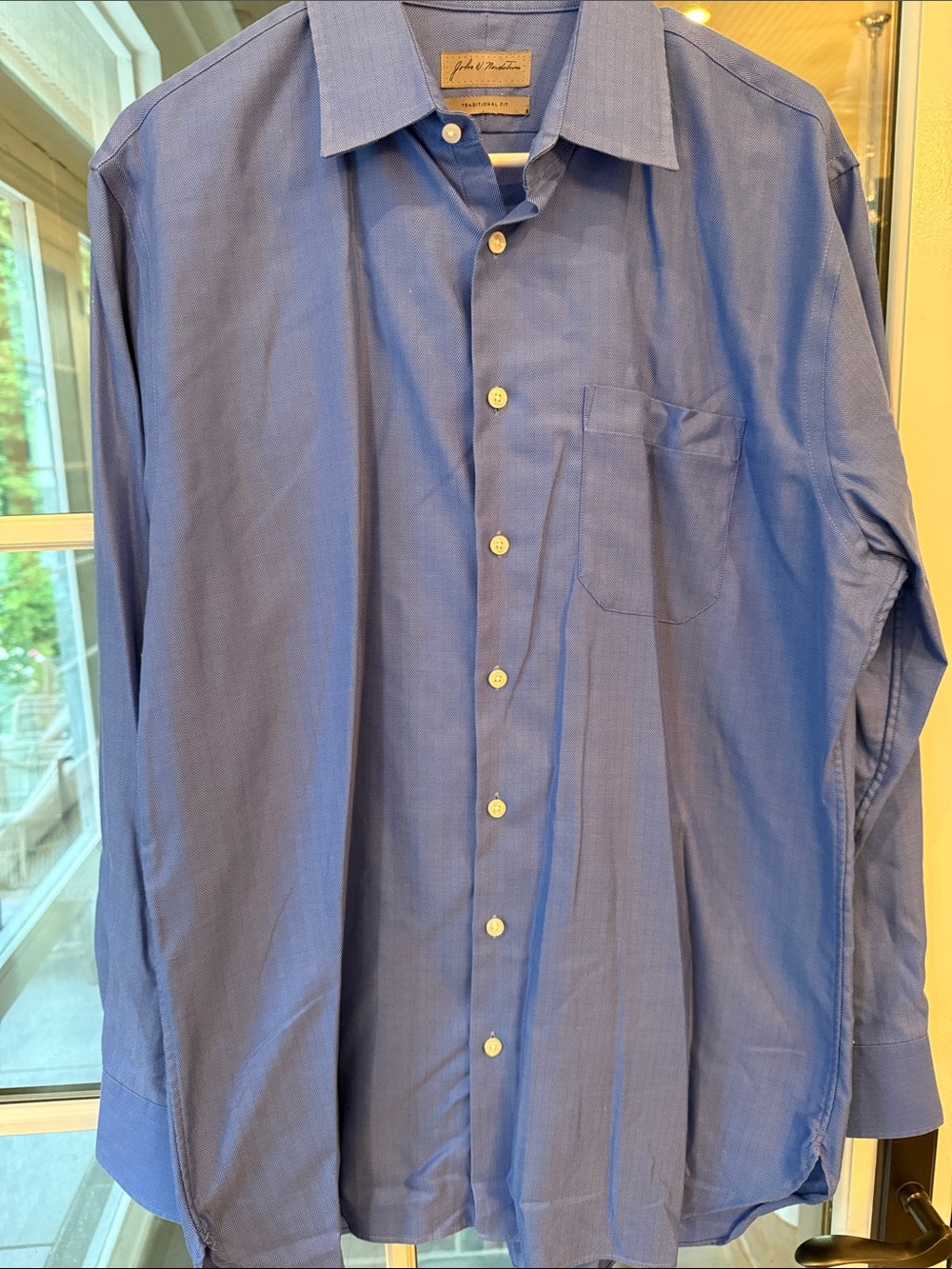 John W. Nordstrom Men's Periwinkle Blue Dress Shirt with Chest Pocket